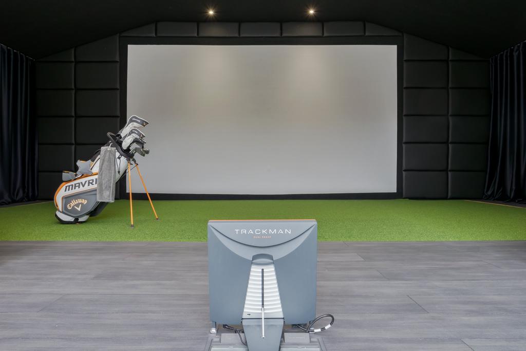 Indoor Golf Hitting