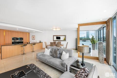 2 bedroom apartment for sale, St. George Wharf London SW8