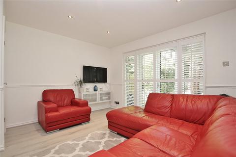 3 bedroom end of terrace house for sale, West End, Woking GU24