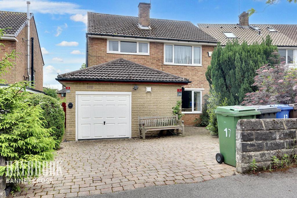 Ashfurlong Close, Sheffield 3 bed detached house for sale £550,000