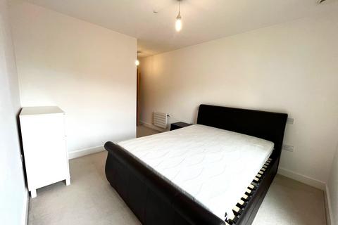 2 bedroom flat to rent, Barking Road , London E16