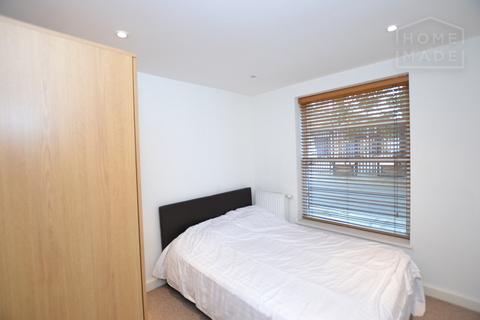 2 bedroom flat to rent, Black Prince Road, Vauxhall, SE11
