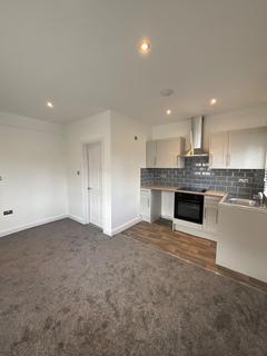 Studio to rent, Flat 7, Ray Court 94G Offmore Road
