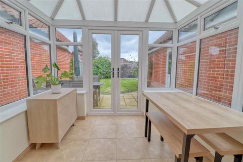 30 Cross Road, Clacton-on-sea, CO16 8GE