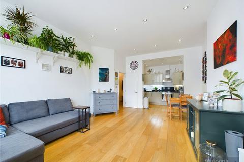 2 bedroom apartment for sale, Uxbridge Road, Kingston upon Thames KT1