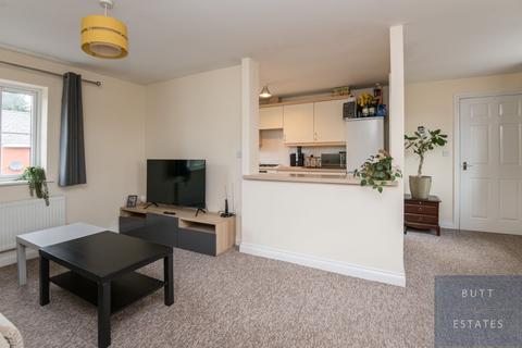 17 Buckingham Road, Exeter, EX2 7QP
