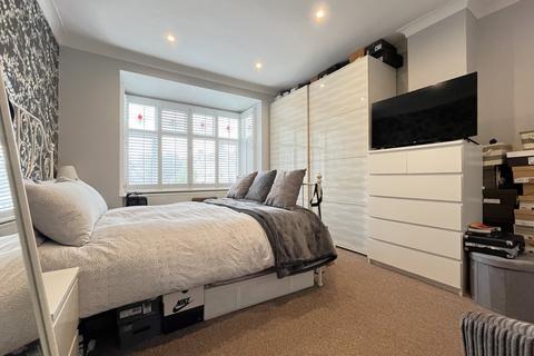 167 Ridgeway Drive, Bromley, BR1 5BX