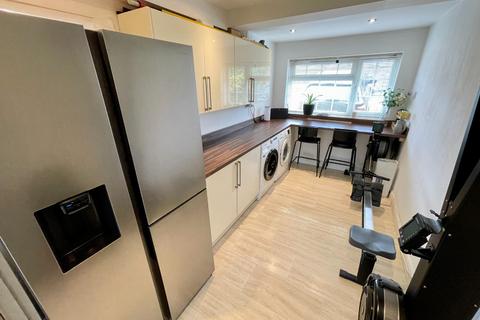 7 Brill Close, Luton, LU2 9RL