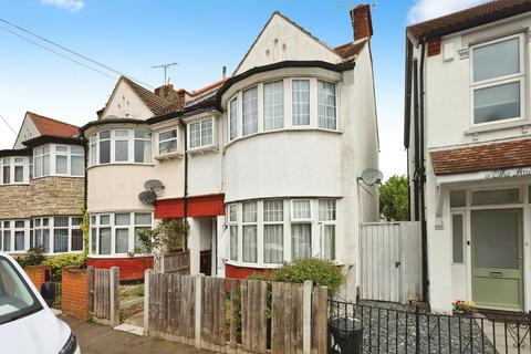 2 bedroom apartment for sale, Wesborough Road, Westcliff-on-Sea, SS0