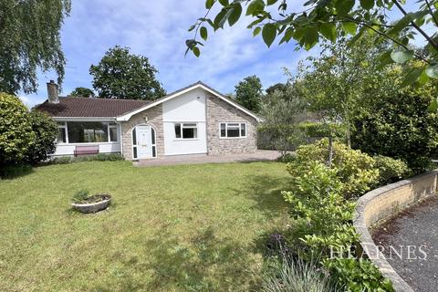 3 bedroom bungalow for sale, Pringles Close, Ferndown, BH22