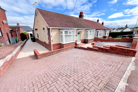 2 bedroom semi-detached bungalow for sale, Redesdale Gardens, Gateshead NE11