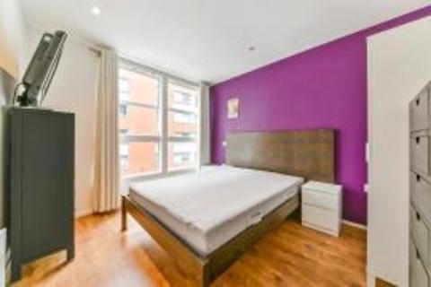 2 bedroom apartment to rent, Corona Building, Blackwall Way, London, E14