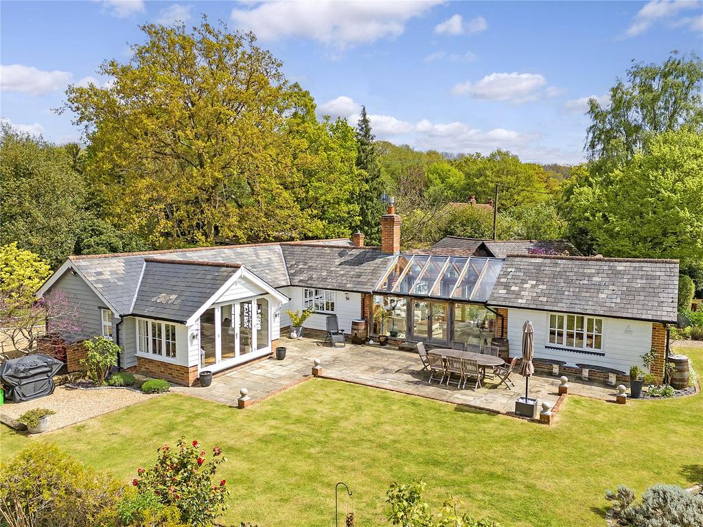 Mapletree Lane, Mill Green... 4 bed detached house for sale £1,395,000