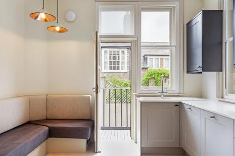5 bedroom apartment to rent, Kings Road London SW3