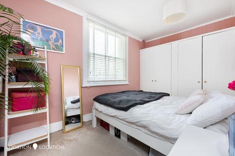 Flat D, 10 Rectory Road, London, N16 7QS