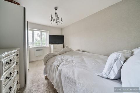 32 Marwell Close, Romford, RM1 2TE