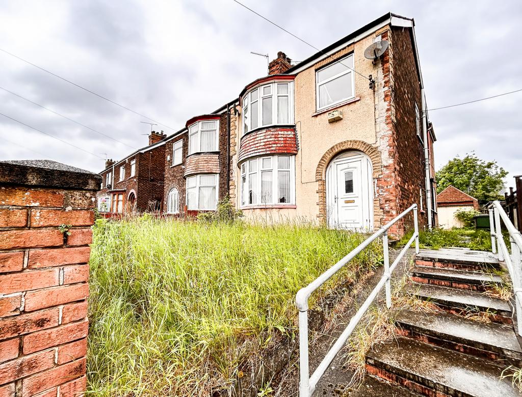 Property to renovate   Stockshill Road, Scunthorp