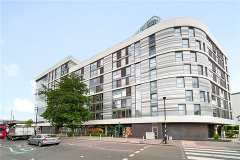 2 bedroom apartment for sale, Westgate House, Brentford, Brentford