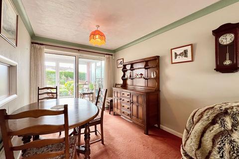 9 Maple Drive, Wetherby, LS22 7QZ