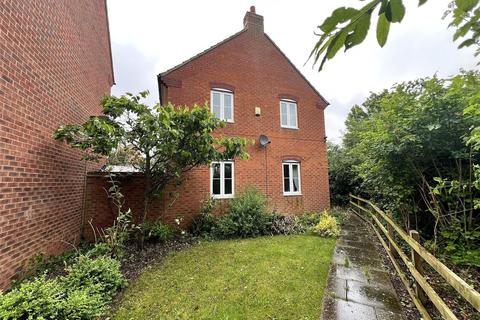 4 bedroom detached house to rent, Tall Pines Road, Witham St. Hughs, Lincoln, Lincolnshire, LN6