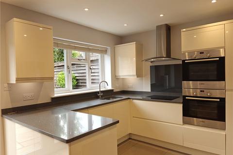3 bedroom semi-detached house to rent, Rydes Hill Road, Guildford, Surrey, GU2