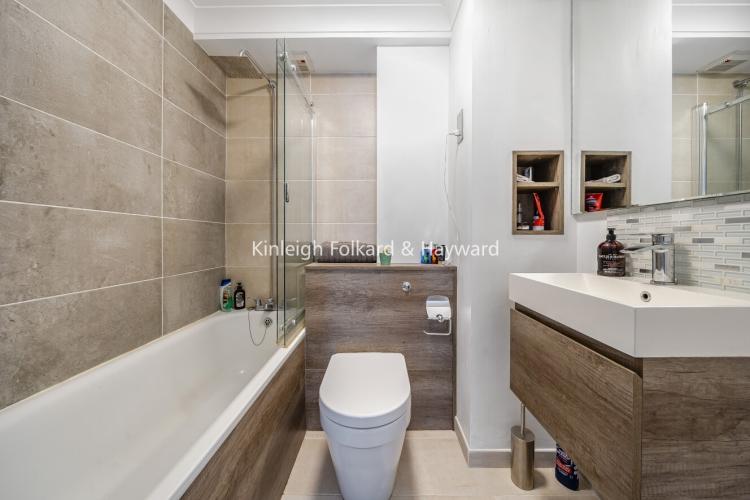 The Alders West Wickham BR4 1 bed apartment £1,300 pcm (£300 pw)