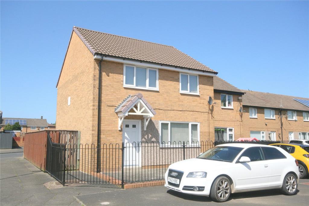 St Stephens Way, North Shields, NE29 3 bed end of terrace house for