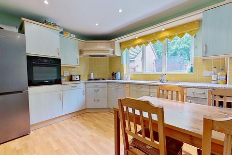 4 bedroom detached house for sale, Badger Grove, Broxburn, EH52