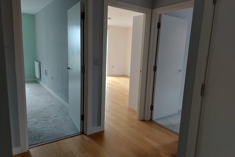 2 bedroom apartment for sale, Samara Drive, Southall UB1