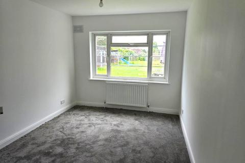 2 bedroom flat to rent, Kenton Lane, Kenton