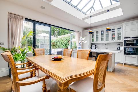 5 bedroom detached house for sale, The Chase, London, SW4