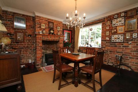 3 bedroom terraced house for sale, Rye, Rye TN31