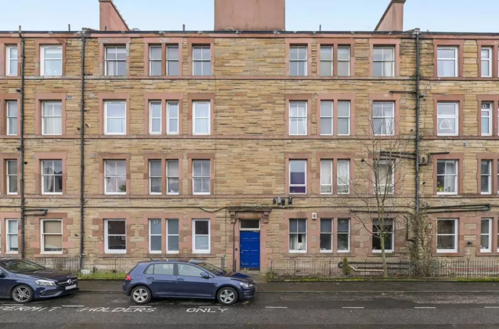 35, Bryson Road, Edinburgh, EH11 1DY 1 bed flat to rent £995 pcm (£