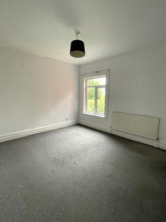 1 bedroom flat to rent, 25 Warwick Drive, Wallasey CH45