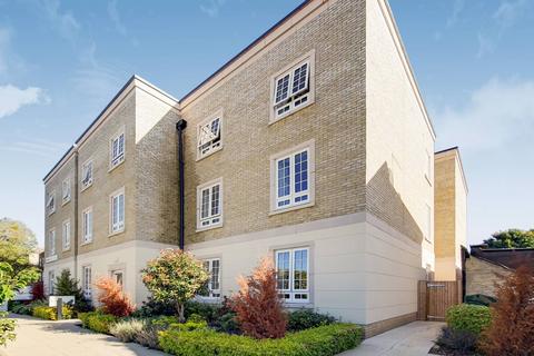2 bedroom flat for sale, Twickenham Road, Isleworth, ISLEWORTH, TW7