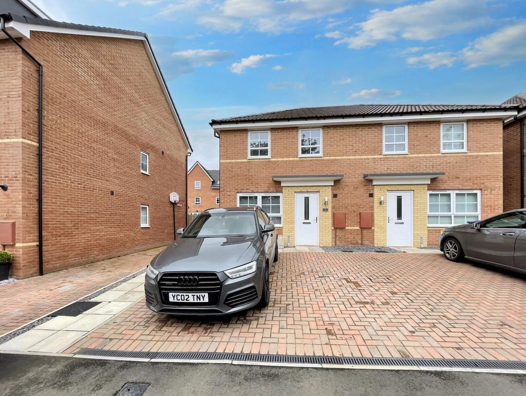 Grove, Coxhoe, Durham, Durham... 3 bed semidetached house for