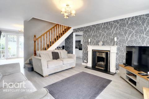 16 Vermeer Crescent, Shoeburyness, Southend-on-sea, SS3 9TJ