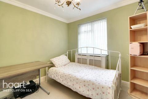 16 Vermeer Crescent, Shoeburyness, Southend-on-sea, SS3 9TJ