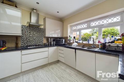 3 bedroom semi-detached house for sale, Percival Road, Feltham, Hounslow, TW13
