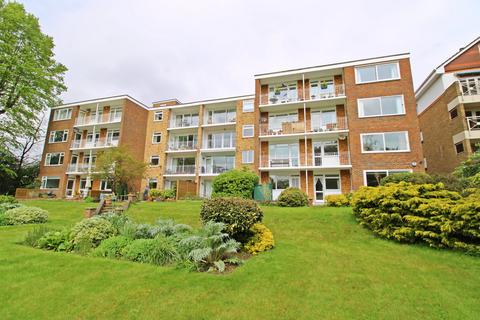 Flat 1, Courtlands, 17 Court Downs Road, Beckenham, BR3 6LN