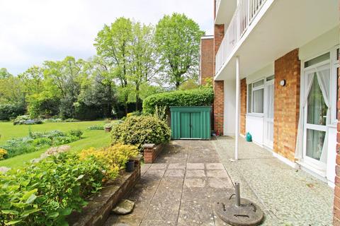 Flat 1, Courtlands, 17 Court Downs Road, Beckenham, BR3 6LN