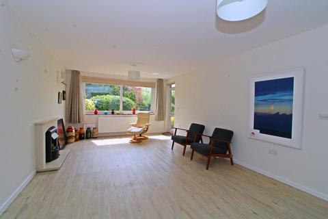 Flat 1, Courtlands, 17 Court Downs Road, Beckenham, BR3 6LN