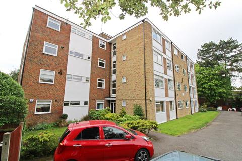 Flat 1, Courtlands, 17 Court Downs Road, Beckenham, BR3 6LN