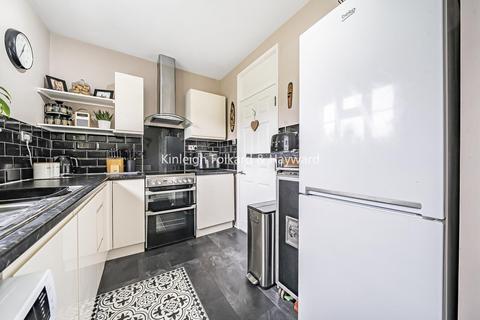 2 bedroom flat for sale, Crockham Way, New Eltham