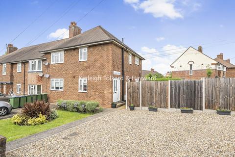 13 Crockham Way, London, SE9 3HE