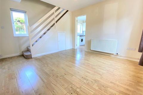 2 bedroom terraced house to rent, Freshbrook, Swindon SN5