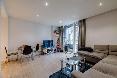 2 bedroom flat to rent, Times Square, Aldgate, London, E1