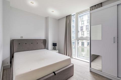 2 bedroom flat to rent, Times Square, Aldgate, London, E1