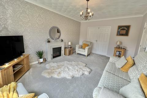 10 Cathrow Way, Thornton-cleveleys, FY5 5NG
