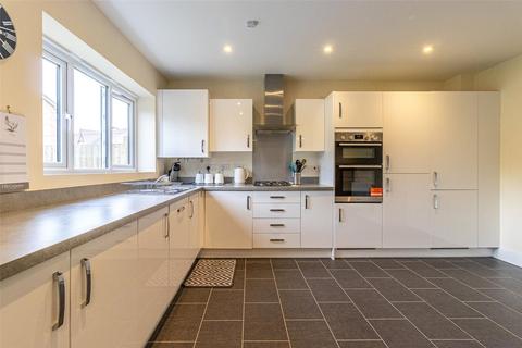 4 bedroom detached house for sale, Blunsdon, Swindon SN26